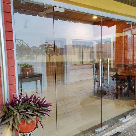 Brick Field Hotel พาราณสี ภายนอก รูปภาพ